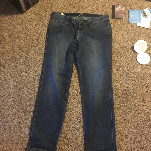 New with tags Prana mid rise, relaxed fit jeans. - Picture 1 of 5